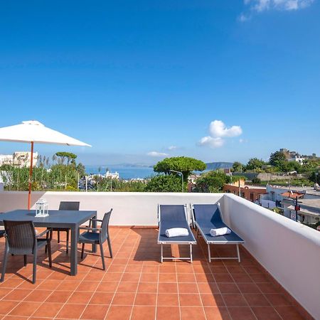 La Baia Blu - Ischia Apartment Bagian luar foto