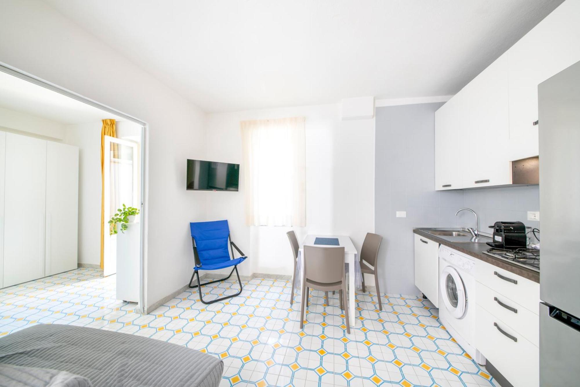 La Baia Blu - Ischia Apartment Bagian luar foto